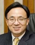 김영익  경제칼럼니스트, 서강대 경제대학원 겸임교수